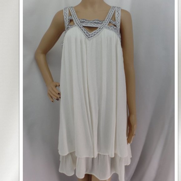 "OOBER SWANK" IVORY EMBROIDERED CASUAL CUT-OUT NECK BOHO SWING DRESS SZ: S NWT - Picture 6 of 7